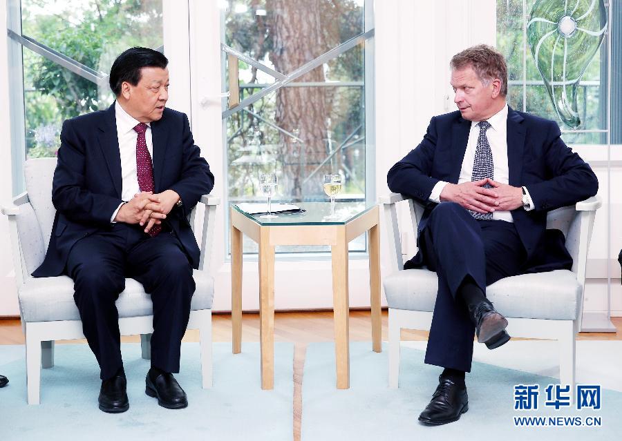 6月12日，中共中央政治局常委、中央書記處書記劉云山在赫爾辛基會見芬蘭總統(tǒng)尼尼斯特。 新華社記者姚大偉攝 