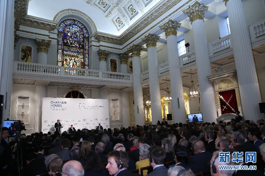 6月18日，國務院總理李克強在倫敦金融城市長官邸面向英國皇家國際問題研究所和國際戰(zhàn)略研究所兩大智庫發(fā)表題為《共建包容發(fā)展的美好世界》的演講。新華社記者 龐興雷 攝 