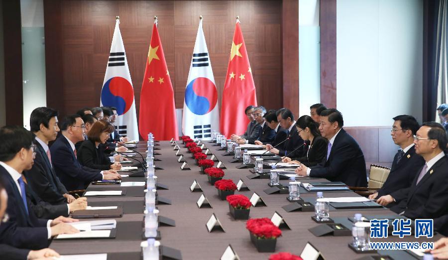 7月4日，國家主席習近平在首爾會見韓國總理鄭烘原。 新華社記者謝環(huán)馳攝 