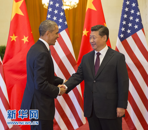 11月12日，國家主席習(xí)近平在北京人民大會(huì)堂舉行歡迎儀式，歡迎美國總統(tǒng)奧巴馬對中國進(jìn)行國事訪問。 新華社記者 李學(xué)仁 攝