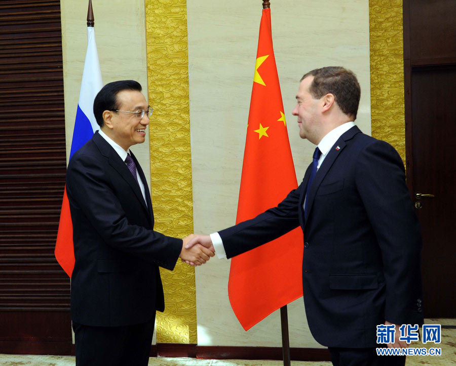 12月15日，中國國務院總理李克強在阿斯塔納會見俄羅斯總理梅德韋杰夫。 新華社記者 饒愛民 攝