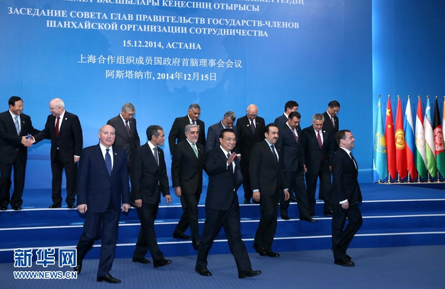 12月15日，中國國務(wù)院總理李克強在阿斯塔納出席上海合作組織成員國政府首腦理事會第十三次會議。 新華社記者 龐興雷 攝