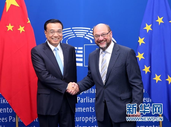 當(dāng)?shù)貢r間6月29日上午，國務(wù)院總理李克強(qiáng)在布魯塞爾會見歐洲議會議長舒爾茨。 新華社記者 龐興雷 攝