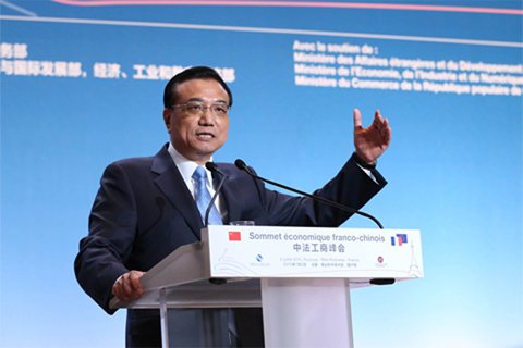 李克強(qiáng)總理2日在中法工商峰會(huì)演講時(shí)表示，中法建交50年來，兩國(guó)關(guān)系積累了寶貴經(jīng)驗(yàn)，未來50年的中法關(guān)系將更燦爛輝煌。中國(guó)政府網(wǎng)
