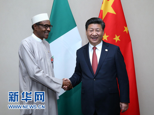 12月4日，國(guó)家主席習(xí)近平在約翰內(nèi)斯堡會(huì)見尼日利亞總統(tǒng)布哈里。 新華社記者 龐興雷 攝 