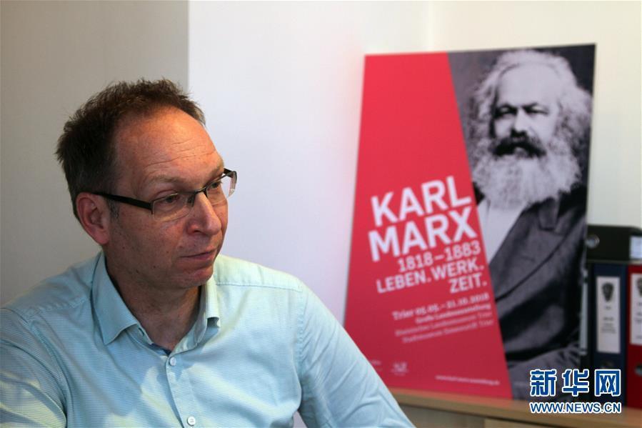 (國(guó)際·圖文互動(dòng))記錄歷史 還原真實(shí)——馬克思故鄉(xiāng)籌辦馬克思誕辰200周年主題展
