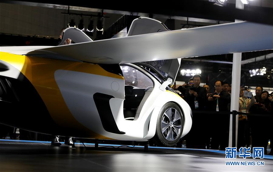 (新華全媒頭條·圖文互動)(4)從進(jìn)博會到“雙11” 超級訂單背后蘊(yùn)藏中國動能