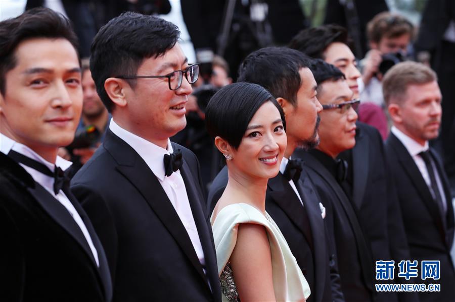 （國際）（1）戛納電影節(jié)：中國影片《南方車站的聚會(huì)》首映