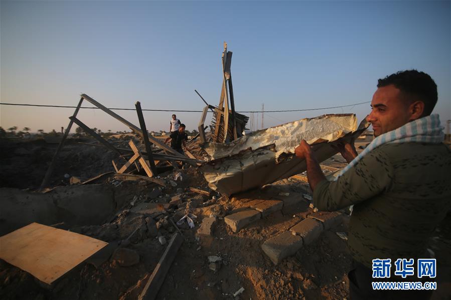 (國(guó)際)(1)以軍轟炸加沙地帶以回應(yīng)巴方火箭彈襲擊