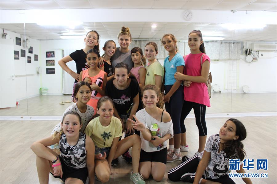 （國際&middot;圖文互動(dòng)）（4）通訊：以黎邊境防空洞里的舞蹈課