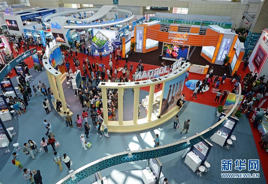 (新華全媒頭條·圖文互動(dòng))(9)舟舶繼路辟新天 商使交屬煥新顏——寫(xiě)在第四屆中阿博覽會(huì)開(kāi)幕之際