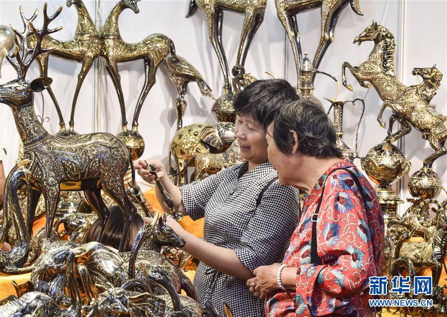 （新華全媒頭條&middot;圖文互動(dòng)）（4）東盟成為中國(guó)第二大貿(mào)易伙伴釋放哪些信號(hào)？