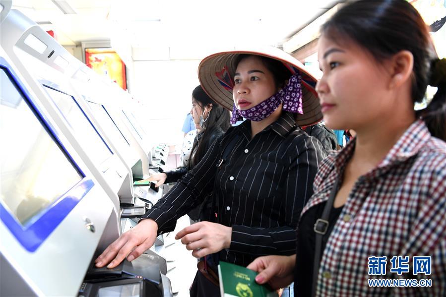 （新華全媒頭條&middot;圖文互動(dòng)）（5）東盟成為中國(guó)第二大貿(mào)易伙伴釋放哪些信號(hào)？