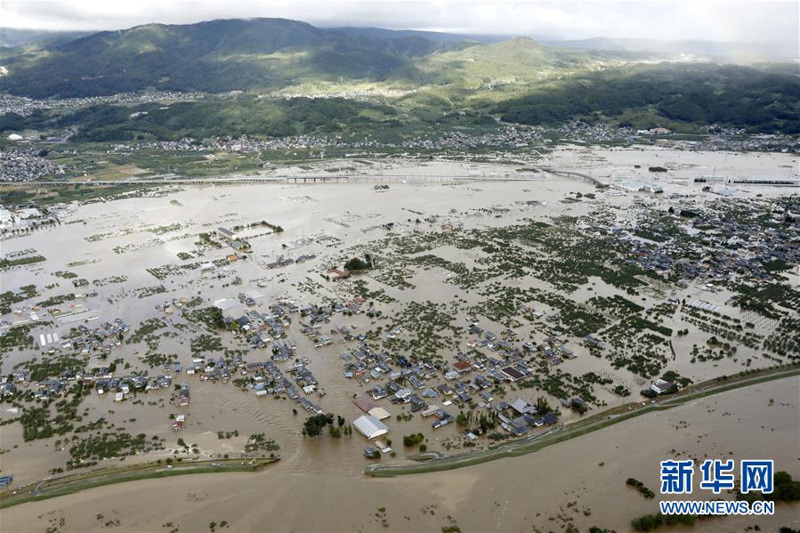 (國(guó)際)(2)受臺(tái)風(fēng)“海貝思”影響日本長(zhǎng)野縣千曲川決堤