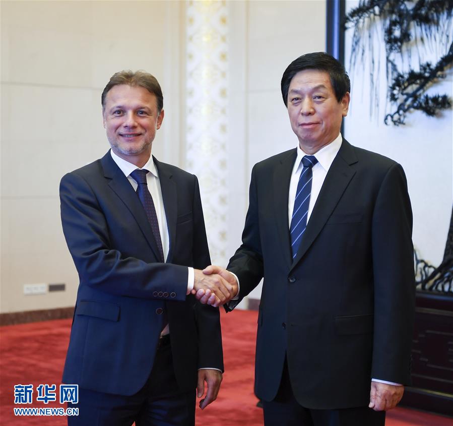 (時政)栗戰(zhàn)書會見克羅地亞議長揚德羅科維奇