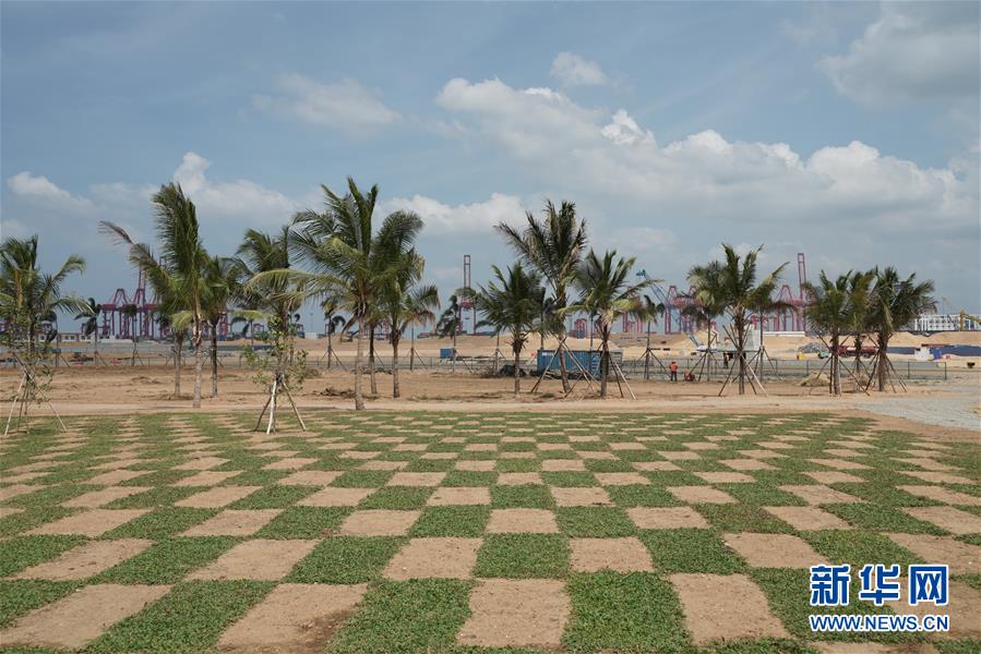 （國際&middot;圖文互動）（2）通訊：春節(jié)，&ldquo;是工期而不是假期&rdquo;&mdash;&mdash;記科倫坡港口城的中國建設(shè)者