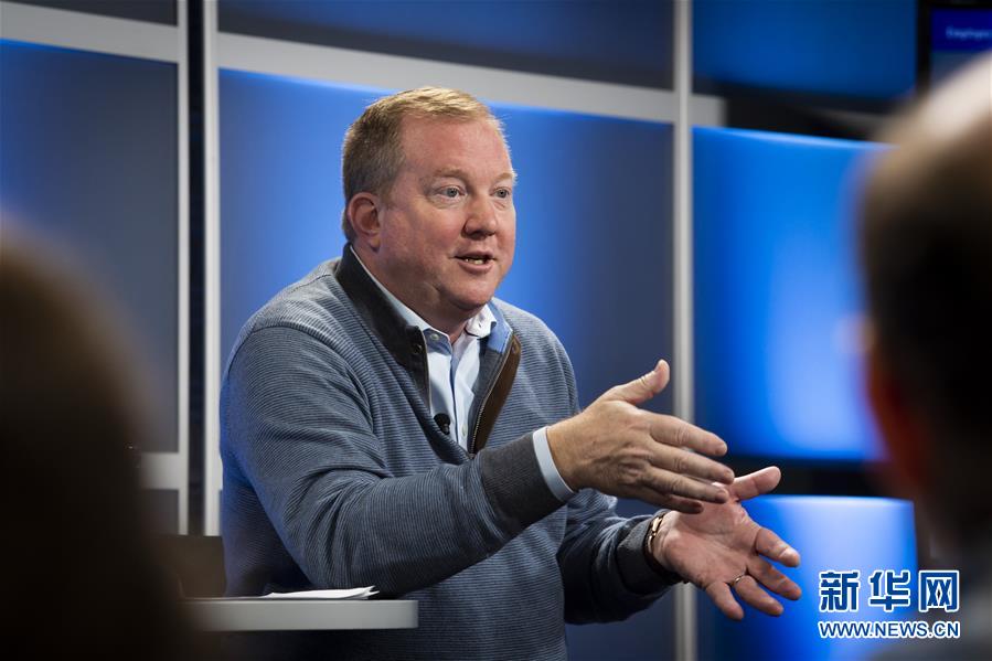 (國際·圖文互動)(1)專訪:中國是波音公司寶貴客戶和重要合作方——訪美國波音民用飛機(jī)集團(tuán)總裁斯坦·迪爾