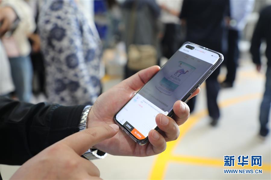 (國(guó)際·圖文互動(dòng))(9)從“先遣隊(duì)”到“正規(guī)軍”——哈薩克斯坦駱駝奶粉入華記