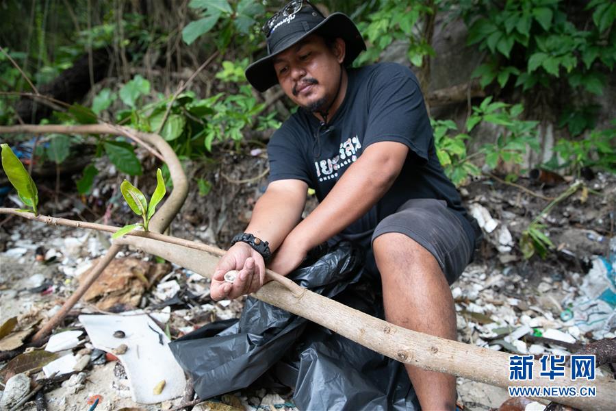 (國(guó)際·圖文互動(dòng))(2)讓我們的海灘更清潔美麗——一名泰國(guó)海灘清理志愿者的心聲