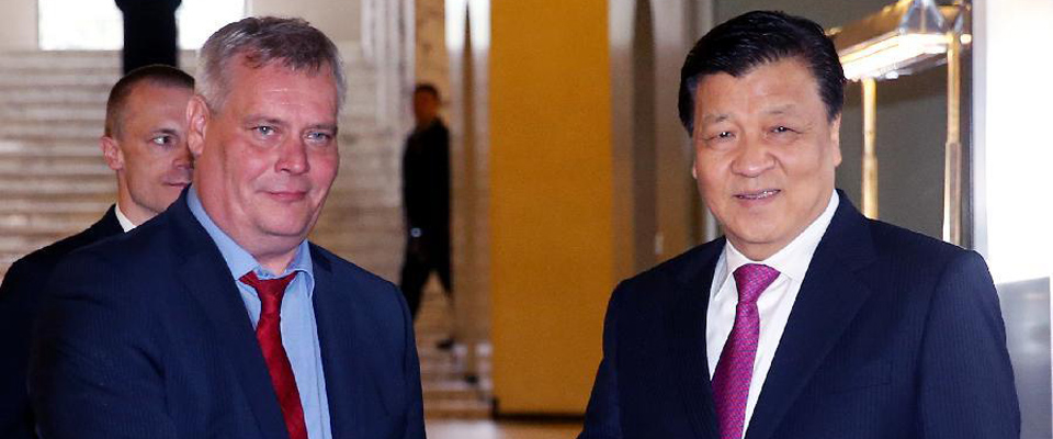 劉云山會(huì)見(jiàn)芬蘭社民黨主席、財(cái)政部長(zhǎng)林內(nèi)