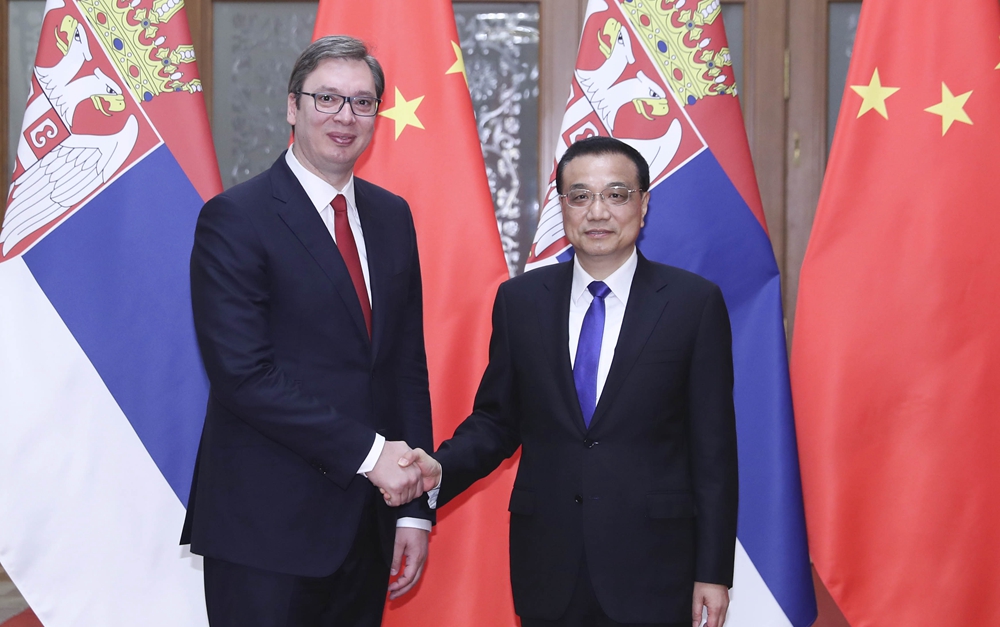 李克強(qiáng)會(huì)見塞爾維亞總理、當(dāng)選總統(tǒng)武契奇