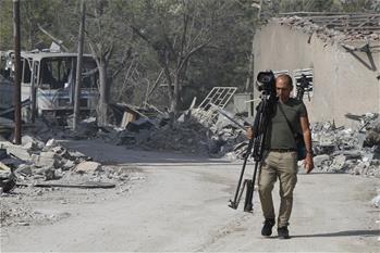 假如真有化武，我們?cè)趺纯赡苓€站在這里？&mdash;&mdash;來(lái)自敘利亞人的追問(wèn)