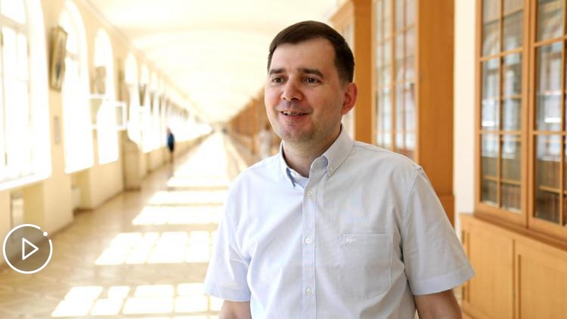 與習(xí)主席做校友，這感覺真棒！