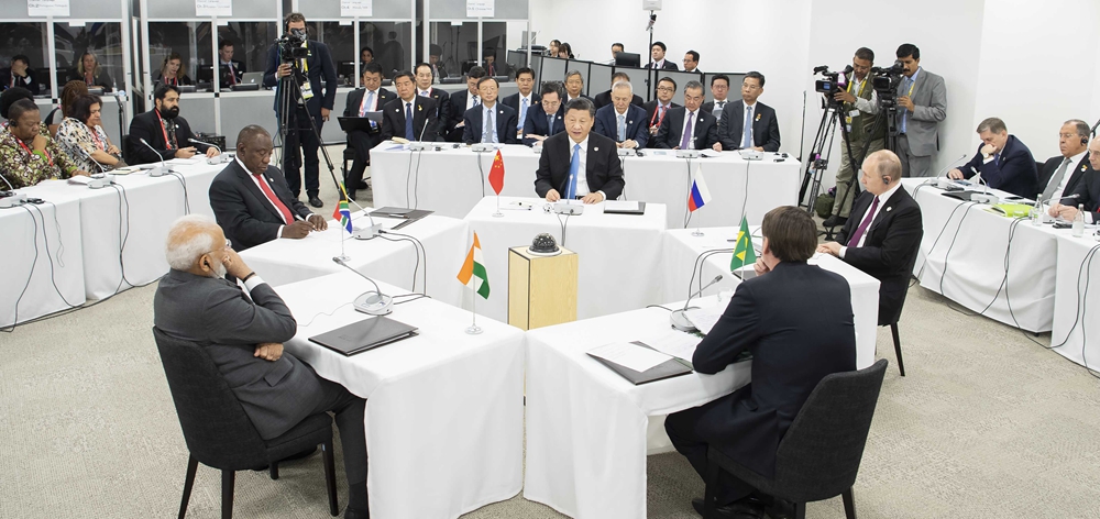 習近平出席金磚國家領(lǐng)導人會晤